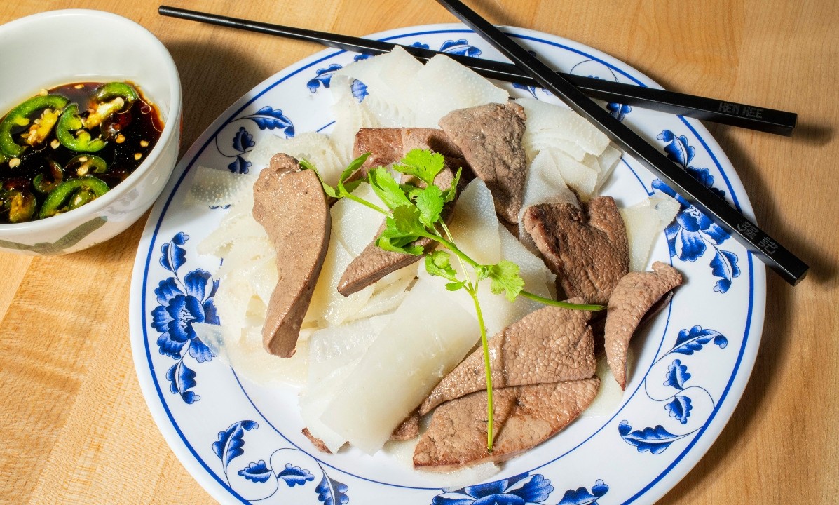 Boiled Pork Liver w. Bf Tripe 白灼猪润牛百叶