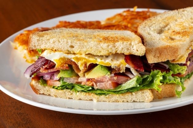 Egg BLT