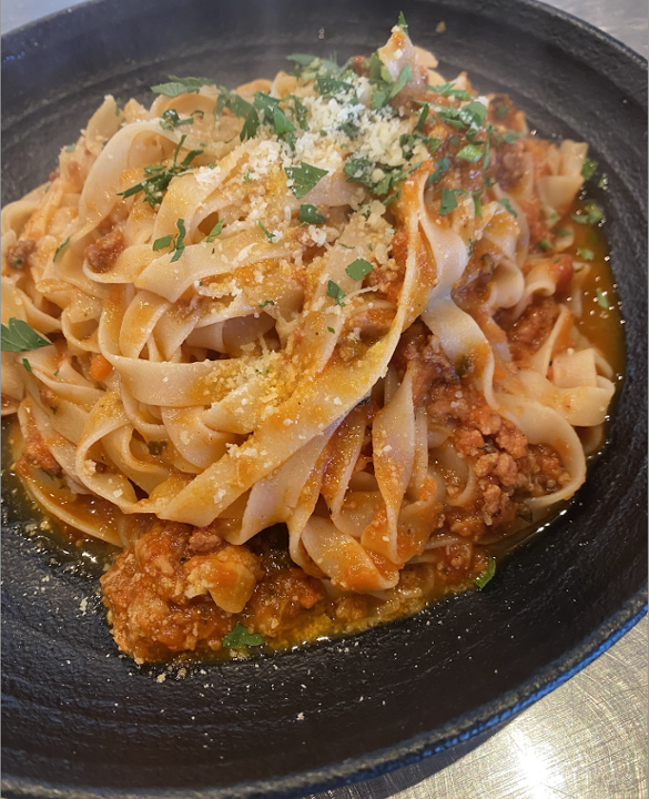 Fettuccine Bolognese