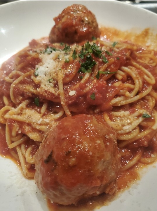 Spaghetti & Meatballs