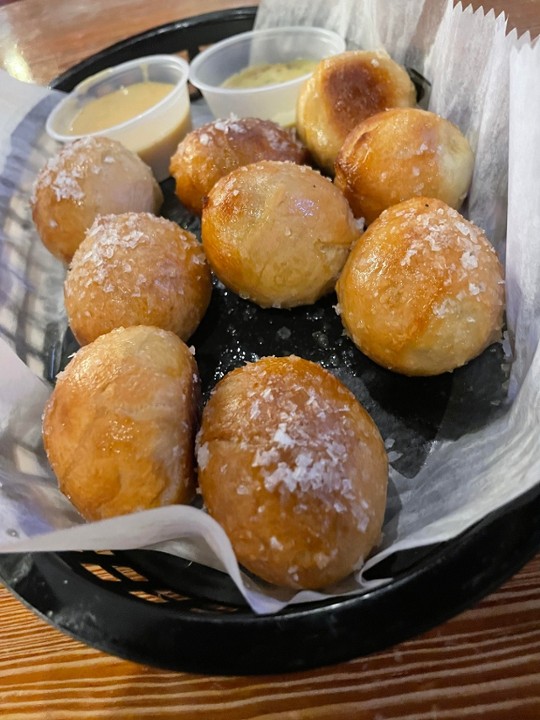 Pretzel Bites