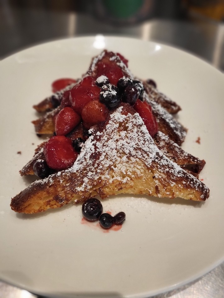 Berry Brioche French Toast - D