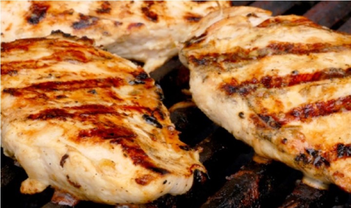 GRILLED CHICKEN W/BAKED POTATO AND TEXAS TOAST