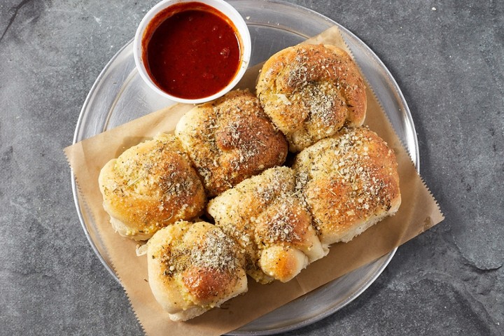 Garlic Knots (6)