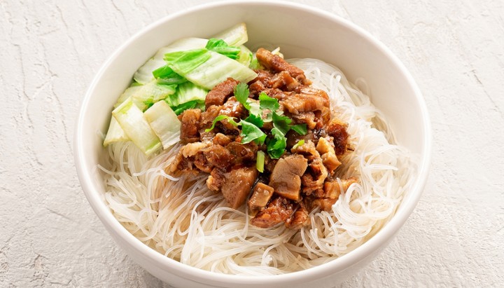 Braised Pork Rice Noodles