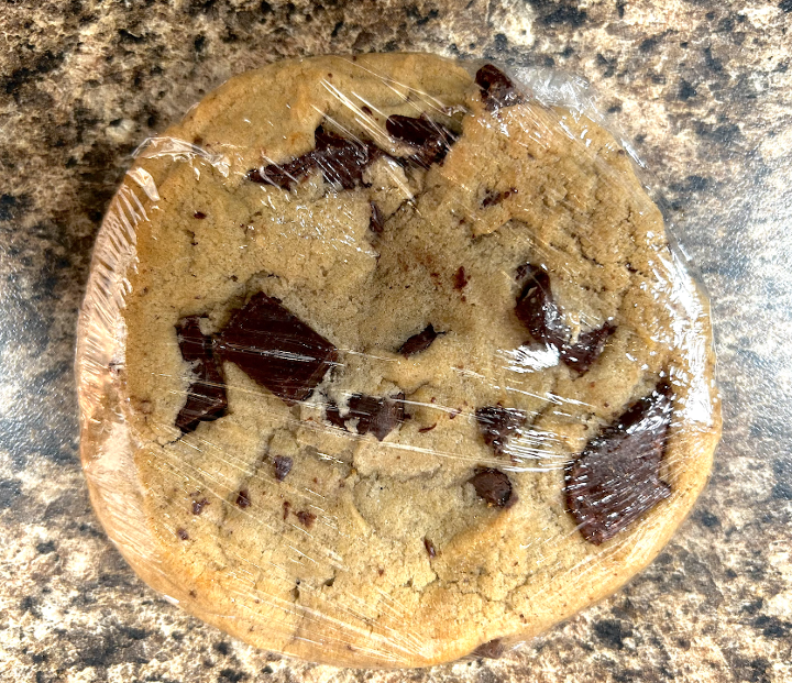 Big Chocolate Chunk Cookie