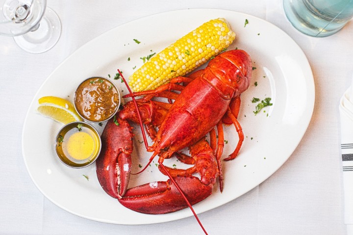 Fresh Maine lobster dinner!