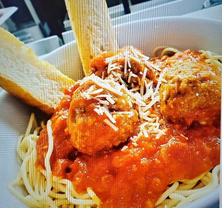 Spaghetti & Meatballs