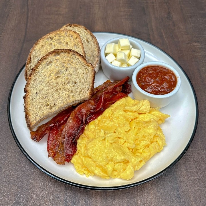 Classic Sourdough Scrambled Egg, Bacon & Tomato Relish