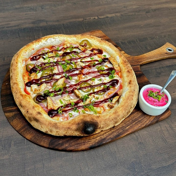 Spicy Chicken: Mozzarella, Red Onion, Jalapeno, Green Onion & BBQ Sauce