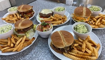 Buddy's Clubhouse Grill at Diamond Links Golf Course