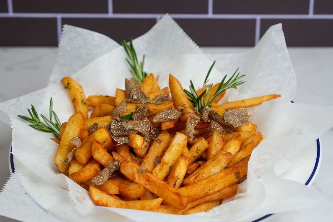 French Fries WITH TRUFFLE