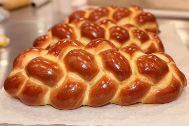 MEDIUM CHALLAH