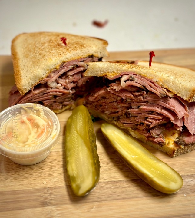 REUBEN PASTRAMI SANDWICH