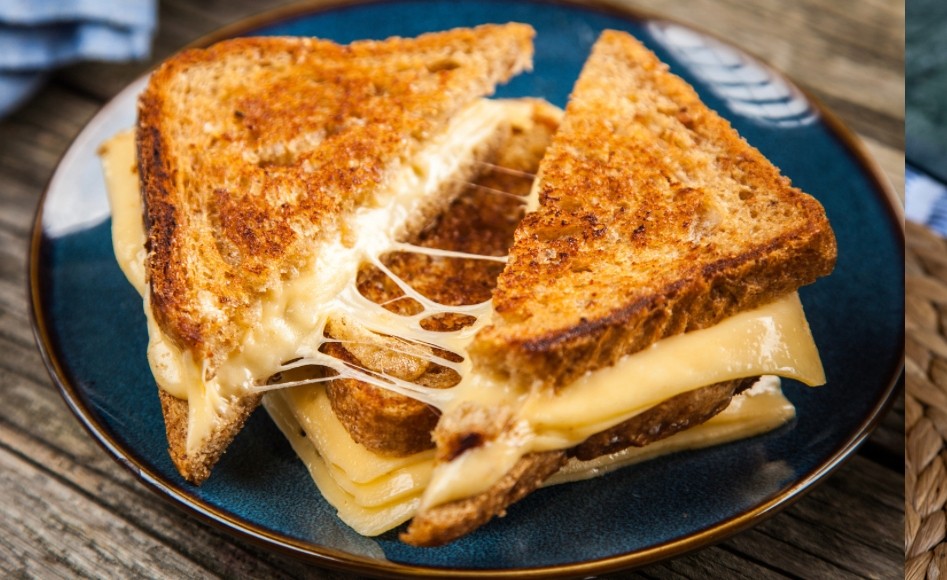 GRILL CHEESE sandwich