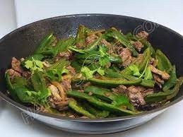 O Jalapeno Beef 尖椒牛 🌶️🌾