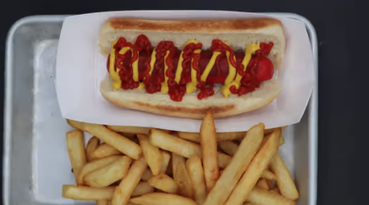 CLASSIC hotdog