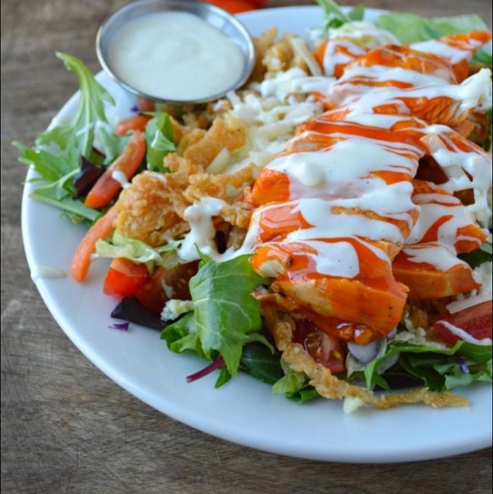 Buffalo Chicken Salad (Toast)