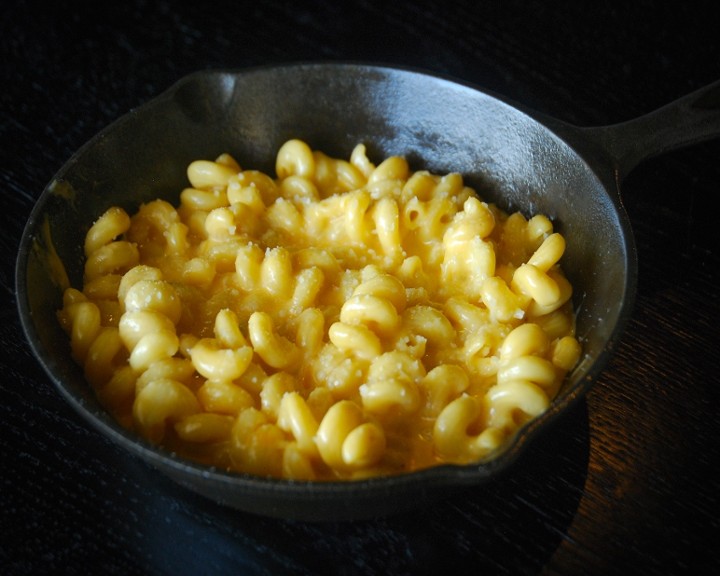 SKILLET 5 CHEESE MAC 'N CHEESE