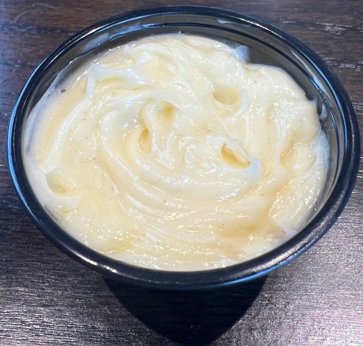 HOUSE GARLIC DIPPING SAUCE