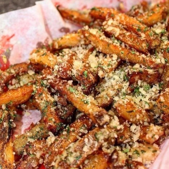 GARLIC PARM FRIES