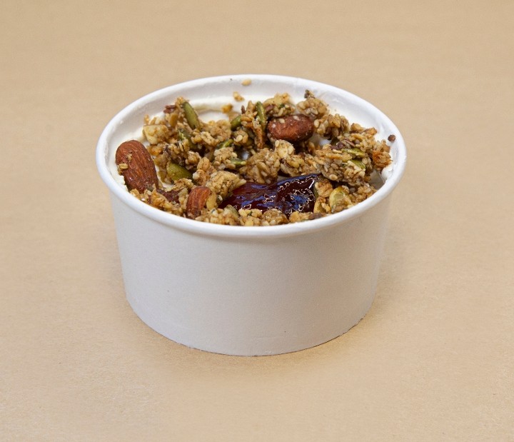 Yogurt & Granola