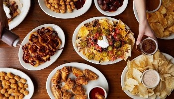B & C Barbeque Pub& Grill 355 N Washington