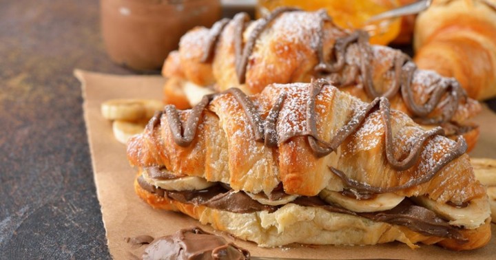 BANANA CHOCO FRENCH CROISSANT