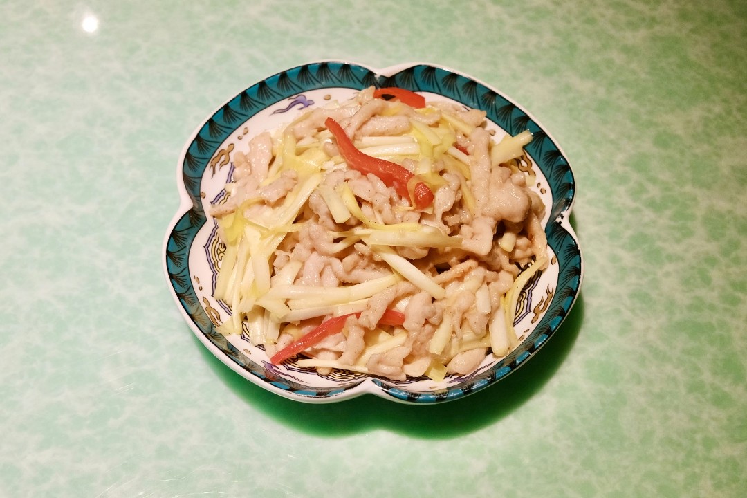 Yellow Chives with Shredded Chicken 韭黄鸡丝