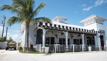 Lynora's Italian Restaurant Jupiter