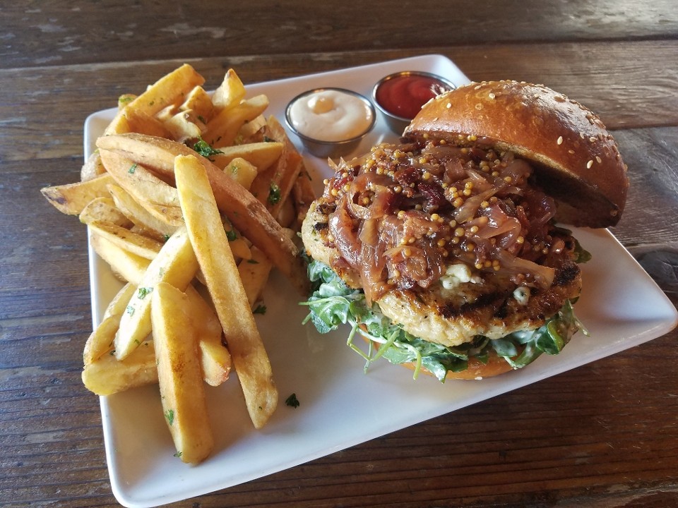 Beer Baron Whiskey Bar & Kitchen Pleasanton 336 ST MARY STREET Toast