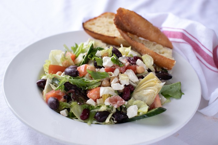 Greek Salad & Garlic Bread