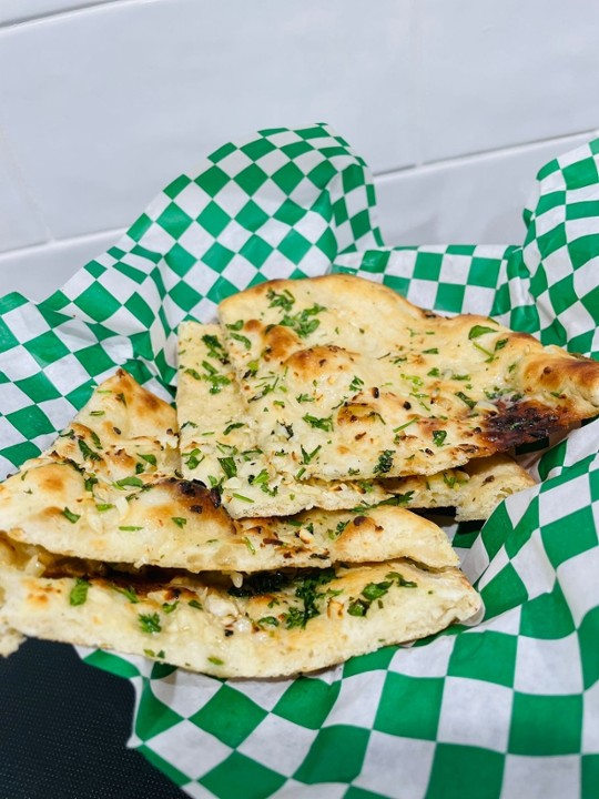 GARLIC NAAN