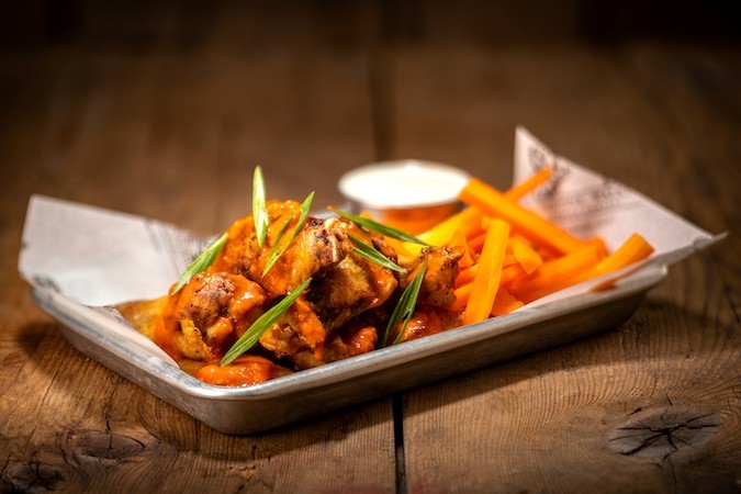 Taproom Wings Classic Buffalo - 16 Piece