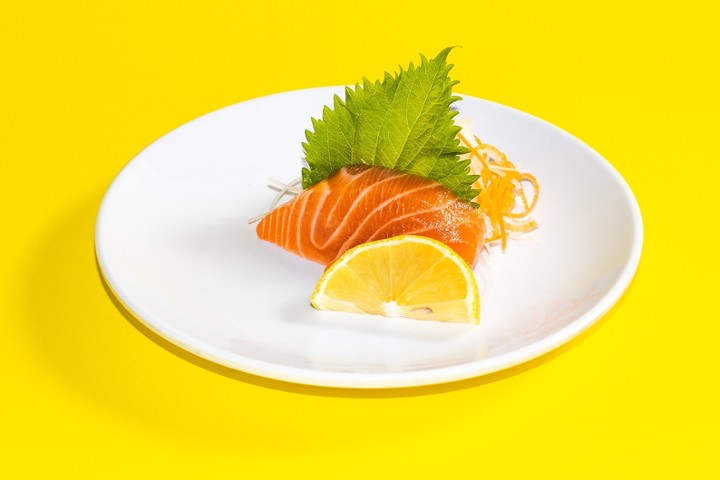 *SALMON SASHIMI  (1 PC)