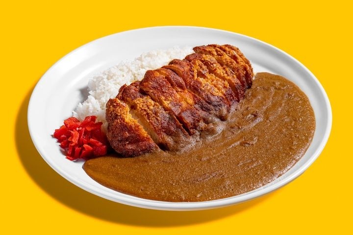 CURRY OVER RICE WITH CHICKEN KATSU