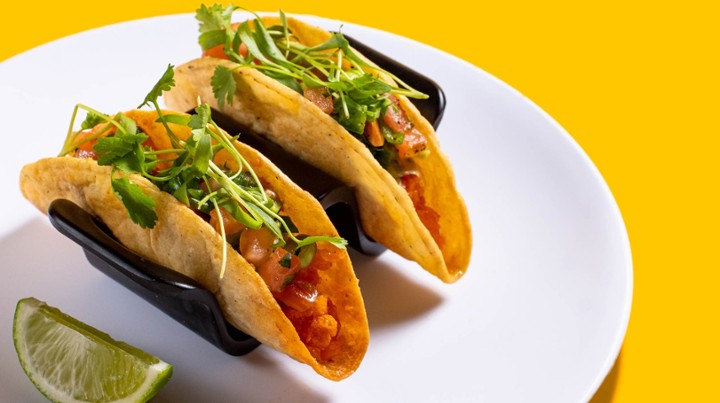 *SALMON SASHIMI TACO