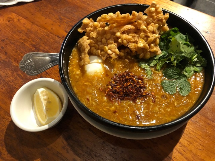 Moh Hinga Soup(Catfish Chowder Noodle Soup)