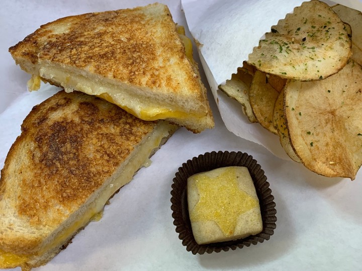 Deluxe Grilled Cheese