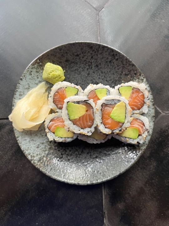 Salmon Avocado Roll