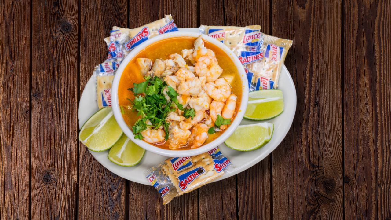 (16 oz) SOPA DE CAMARON/PESCADO