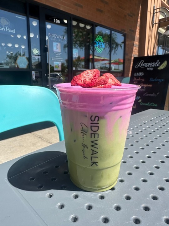Strawberry Cold Foam Matcha - COLD ONLY -