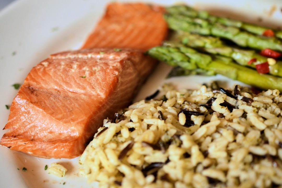 Coach's Bar & Grill Stevensville, Michigan 16oz Greenbush Star