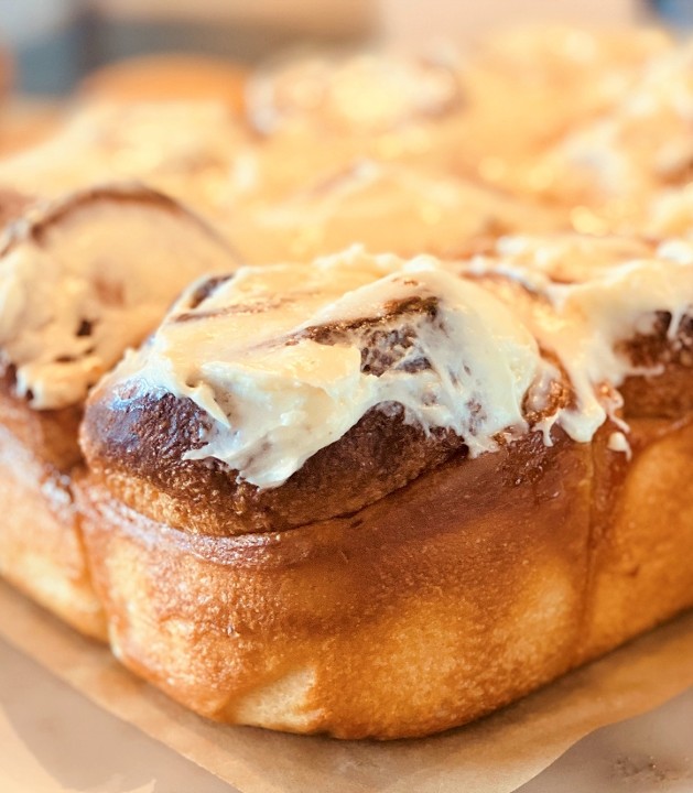 Cinnamon Roll, Half Dozen