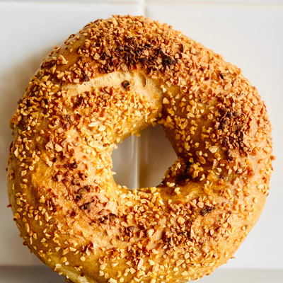 Garlic Bagel*