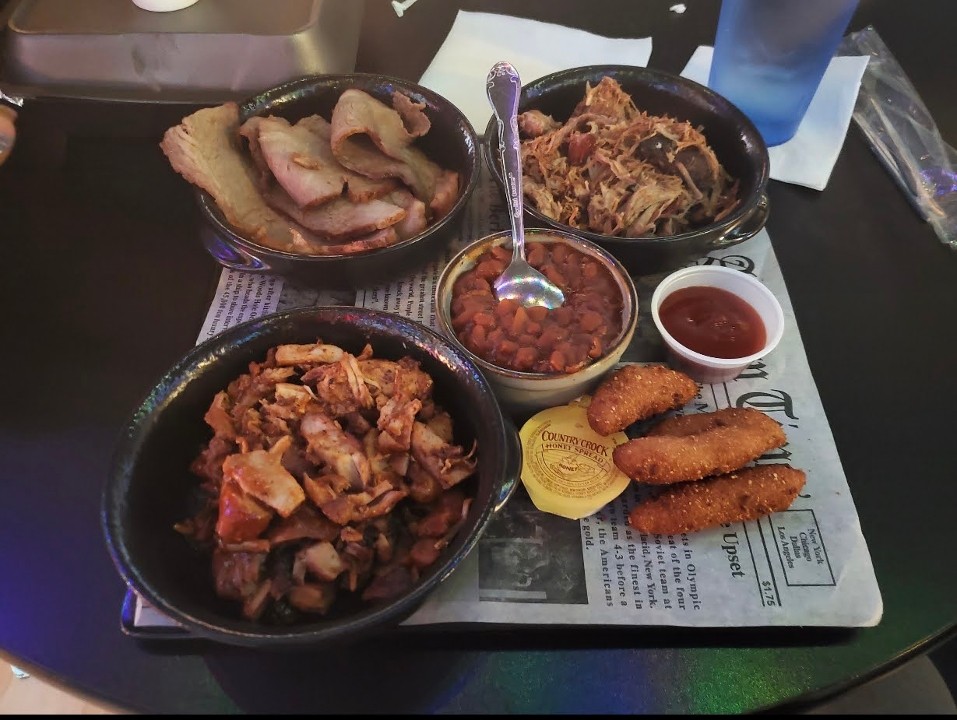 The Twisted Pig Ale and Smokehouse