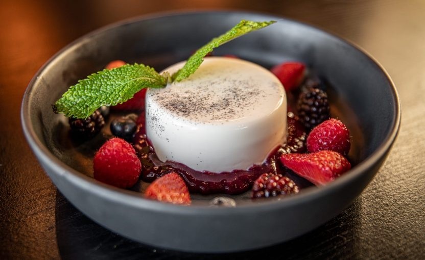 VANILLA PANNA COTTA