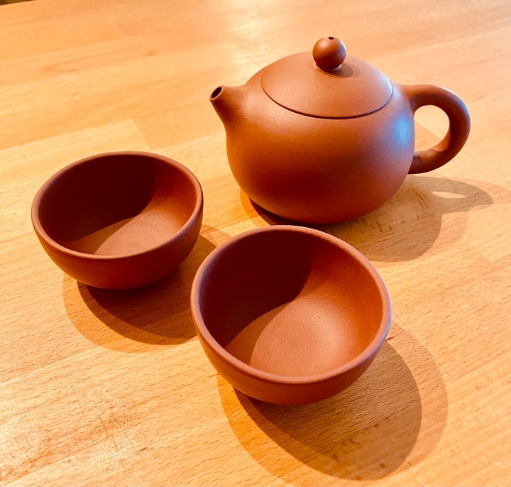 Yixing Red Clay Tea pot & 2 cups