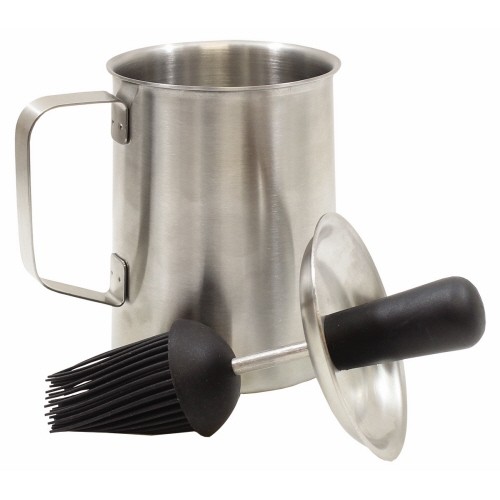 Sauce Pot with Basting Brush 16 oz