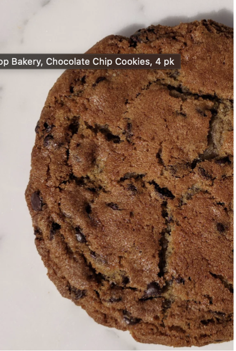 chocolate chip cookie